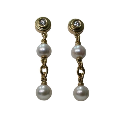 19618 Pearl & Diamond Dangle Drop Earrings Designed and Handmade by Kaufmann de Suisse in 18kt Yellow Gold featuring 2 Round Brilliant