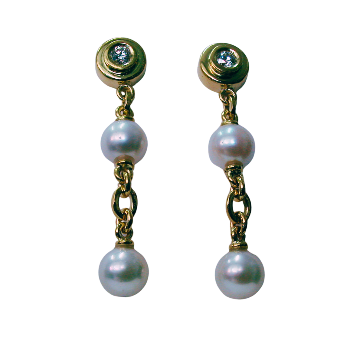 19618 Pearl & Diamond Dangle Drop Earrings Designed and Handmade by Kaufmann de Suisse in 18kt Yellow Gold featuring 2 Round Brilliant cut FVVS Quality Diamonds weighing a total of 0.26cts and 4 C