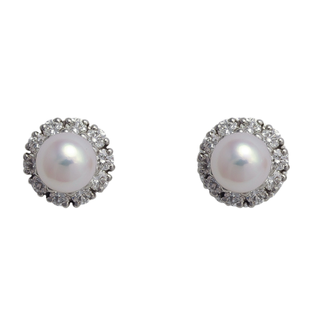 15953 Classic Pearl & Diamond Studs Designed & Handmade by Kaufmann de Suisse in Platinum featuring 2 Akoya Pearls measuring 7.4mm and 20 round Brililant cut FVVS Quality Diamonds weighing a total