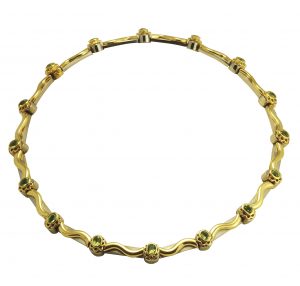 Flowing Lines Peridot Necklace