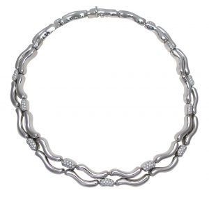 Flowing Lines Diamond Necklace