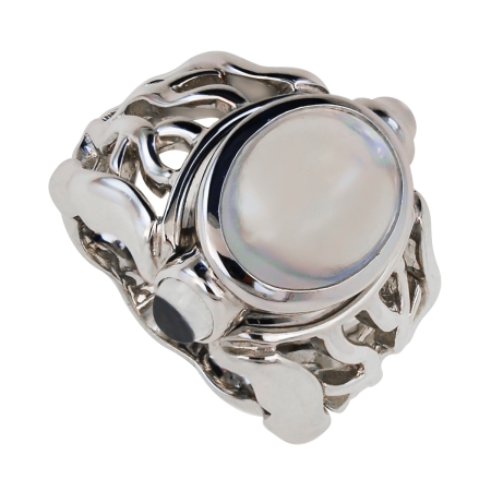 Open Flowing Lines Moonstone Ring in White Gold