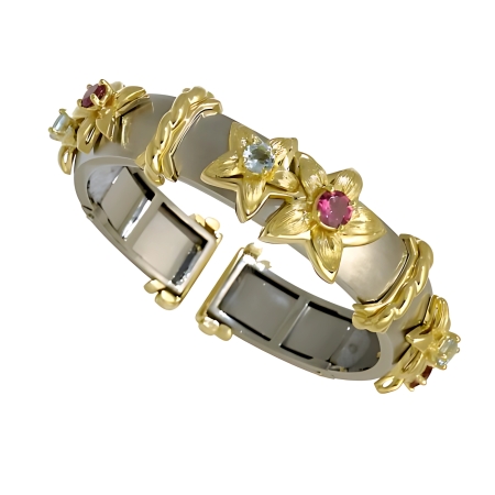 19345 Jasmin de Nuit Callista Clip Bangle Designed & Handmade by Kaufmann de Suisse in 18kt Yellow Gold & Stainless Steel featuring 3 Pink Tourmalines weighing a total of 1.63cts and 3 Aquamarines