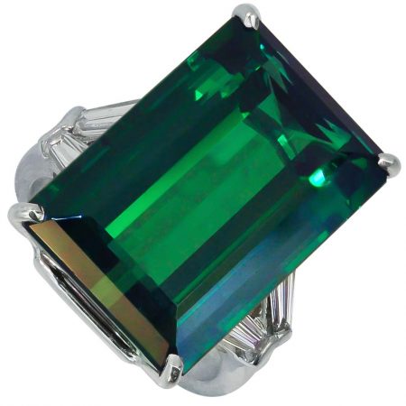 23279Green Tourmaline and Diamond Ring