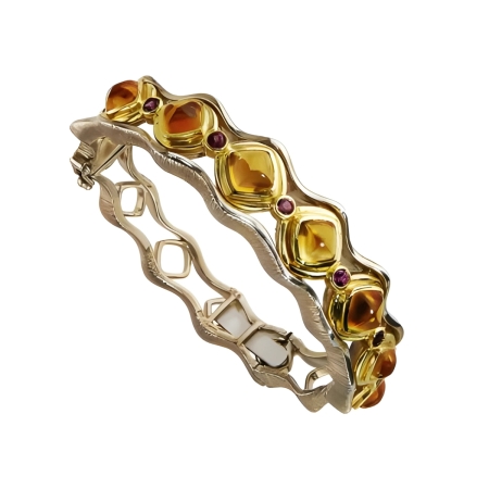 40943A Jardins de la Mer Citrine and Rhodolite Garnet Clip Bangle Bracelet Designed & Handmade by Kaufmann de Suisse in 18kt Yellow Gold and Argentium featuring 7 Cabochon Cushion cut Citrines wei