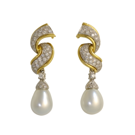 17640-South Sea & Diamond Dangle Drop Detacheable Drop Earrings Designed & Handmade by Kaufmann de Suisse in 18kt Yellow Gold & Platinum featuring a detacheable 13.8mm Teardrop South Sea Pearl and 86 Ro