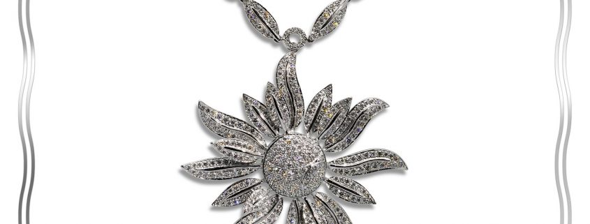 Le Tournesol Necklace