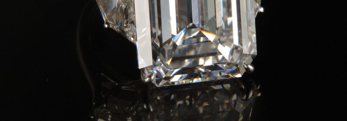 Incredible Diamond Emerald Cut Engagement Ring