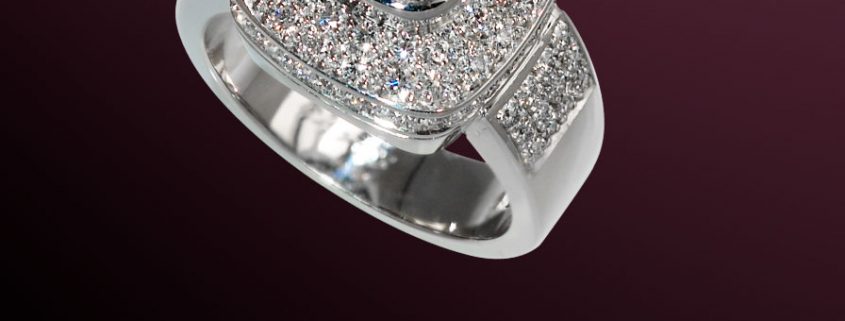 1.5 CTS Diamond Ring with Pave