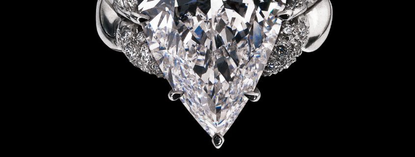 Pear Diamond Ring from the Flowing Lines Collection