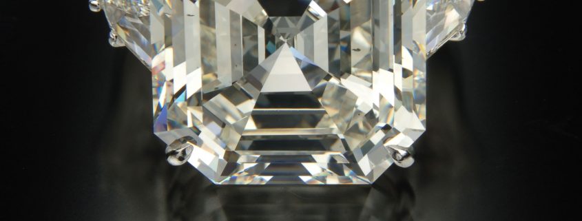 Outstanding Asscher Cut Diamond Ring