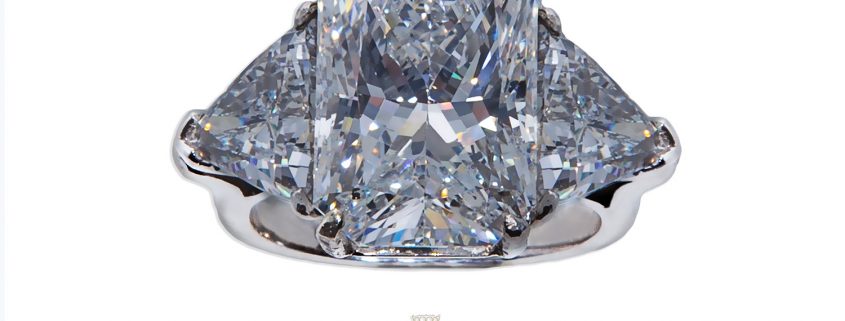 Incredible Diamond Engagement Ring