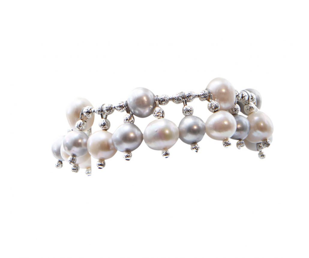 FW Grey & White Pearl Drop Charm Bracelet