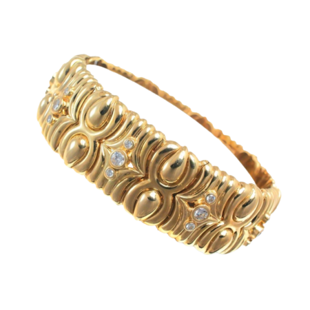 23733 Flowing Lines Diamond Wave Bracelet Designed & Handmade by Kaufmann de Suisse in 18kt Yellow Gold featuring 41 Round Brilliant Cut HSI Quality Diamond weighing a total of 0.62cts