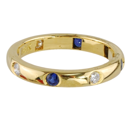13952 Classic Yellow Gold Eternity Band Designed & Handmade in 18kt Yellow Gold by Kaufmann de Suisse featuring 4 Round Brilliant Cut FVVS Quality Diamonds weighing a total of 0.19cts and 4 Round