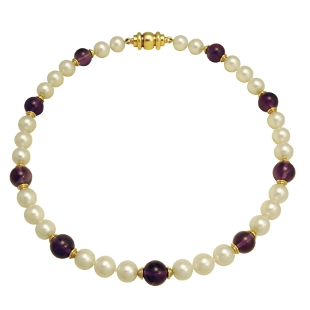 16900-16.5 Inch Akoya Pearl & Amethyst Bead Necklace Designed and Handmade by Kaufmann de Suisse featuring 28 Akoya Pearls measuring 8.5-9mm, 9 Amethyst Beads weighing a total of 59cts all strung on to an 18kt Yellow Gold Bayonette Closing Clasp
