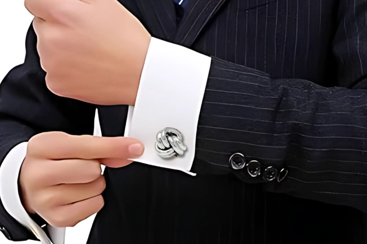 Cufflinks