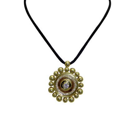 22691 Soleil Diamond Pendant Designed and Handmade by Kaufmann de Suisse in 18kt Yellow Gold featuring 1 Round GSI Quality Diamond weighing