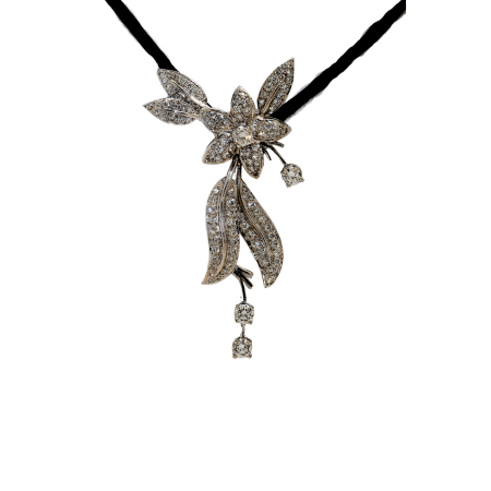 22985 Jasmin de Nuit Feuille Necklace Designed & Handmade by Kaufmann de Suisse in 18kt White Gold featuring 150 Round Brilliant Cut GSI Quality Diamonds weighing a total of 1.73cts and 4 Round Br