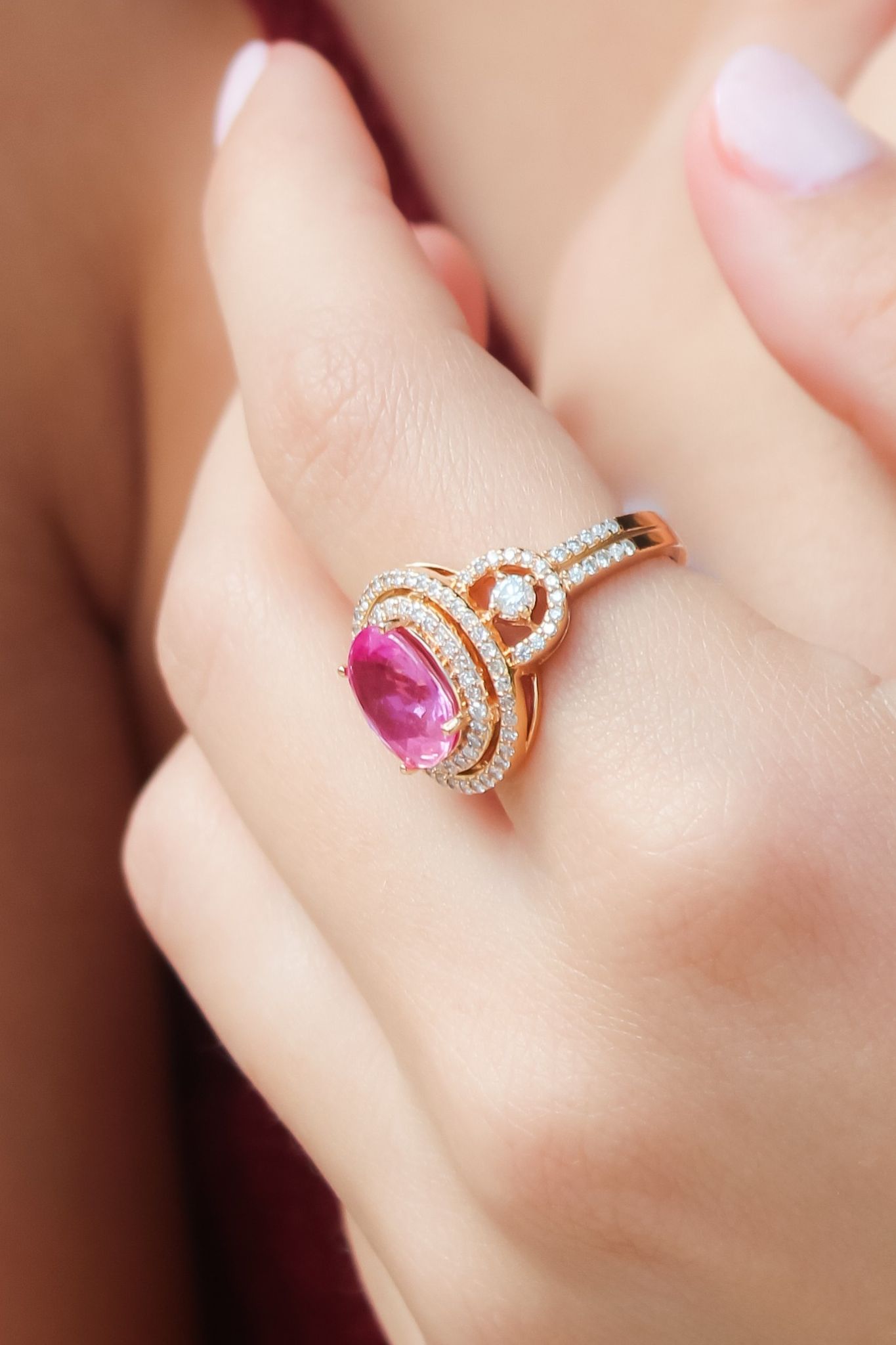 Pink Saphire ring